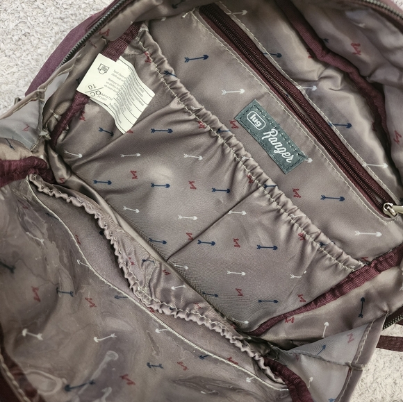 LUG Ranger crossbody Bag, RFID protected Plum color - Picture 6 of 7